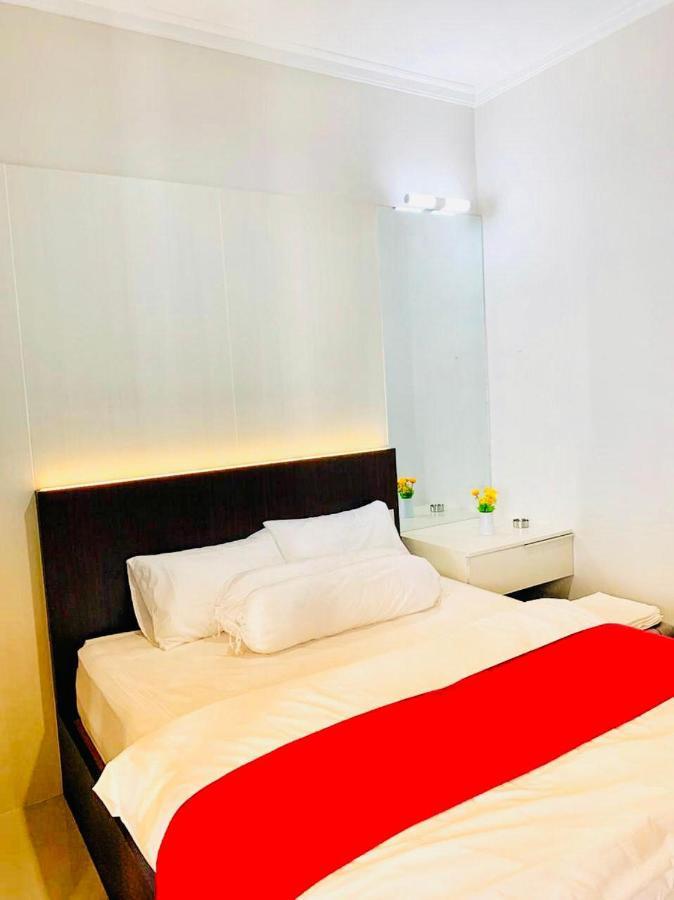 Platinum Setrasari Guest House 5Br Private Pool Бандунг Екстериор снимка